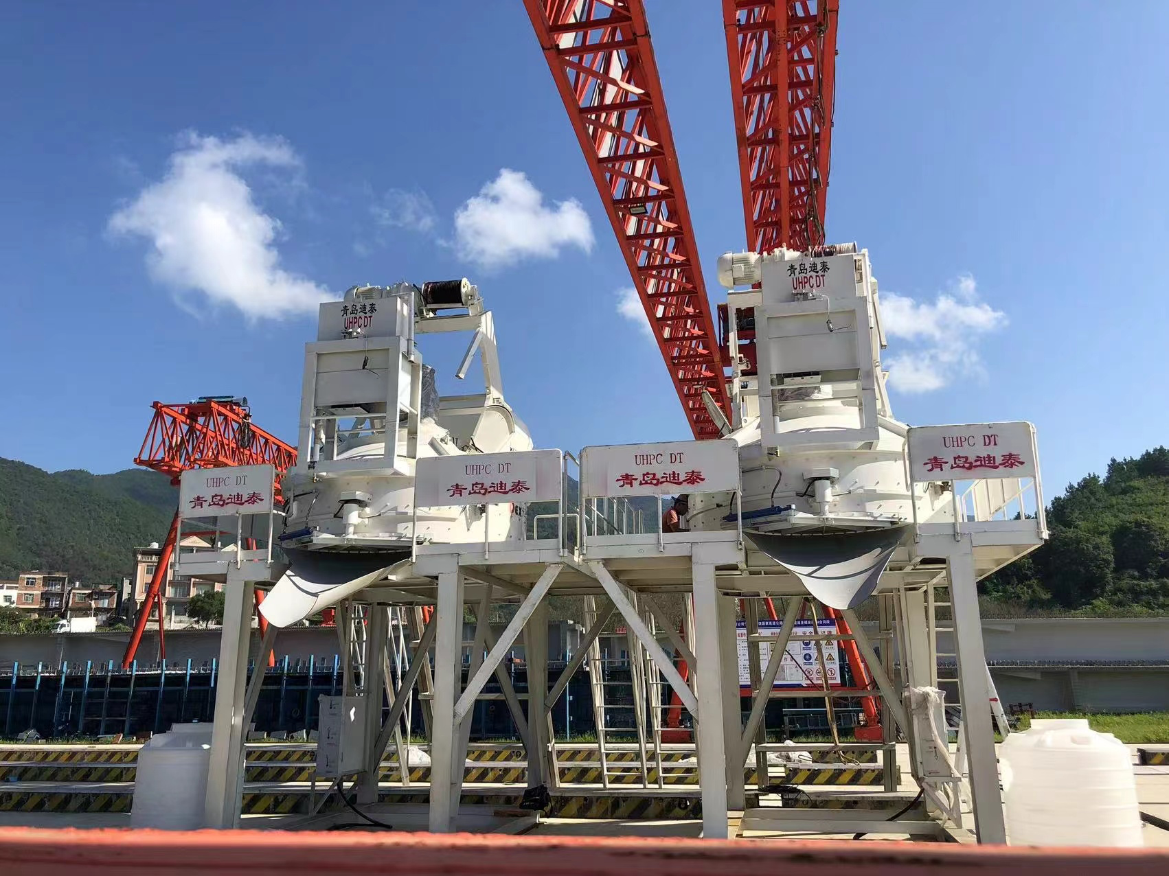 青岛迪拓环境设备有限公司——专业固废处理成套设备制造商，助力绿色可持续发展