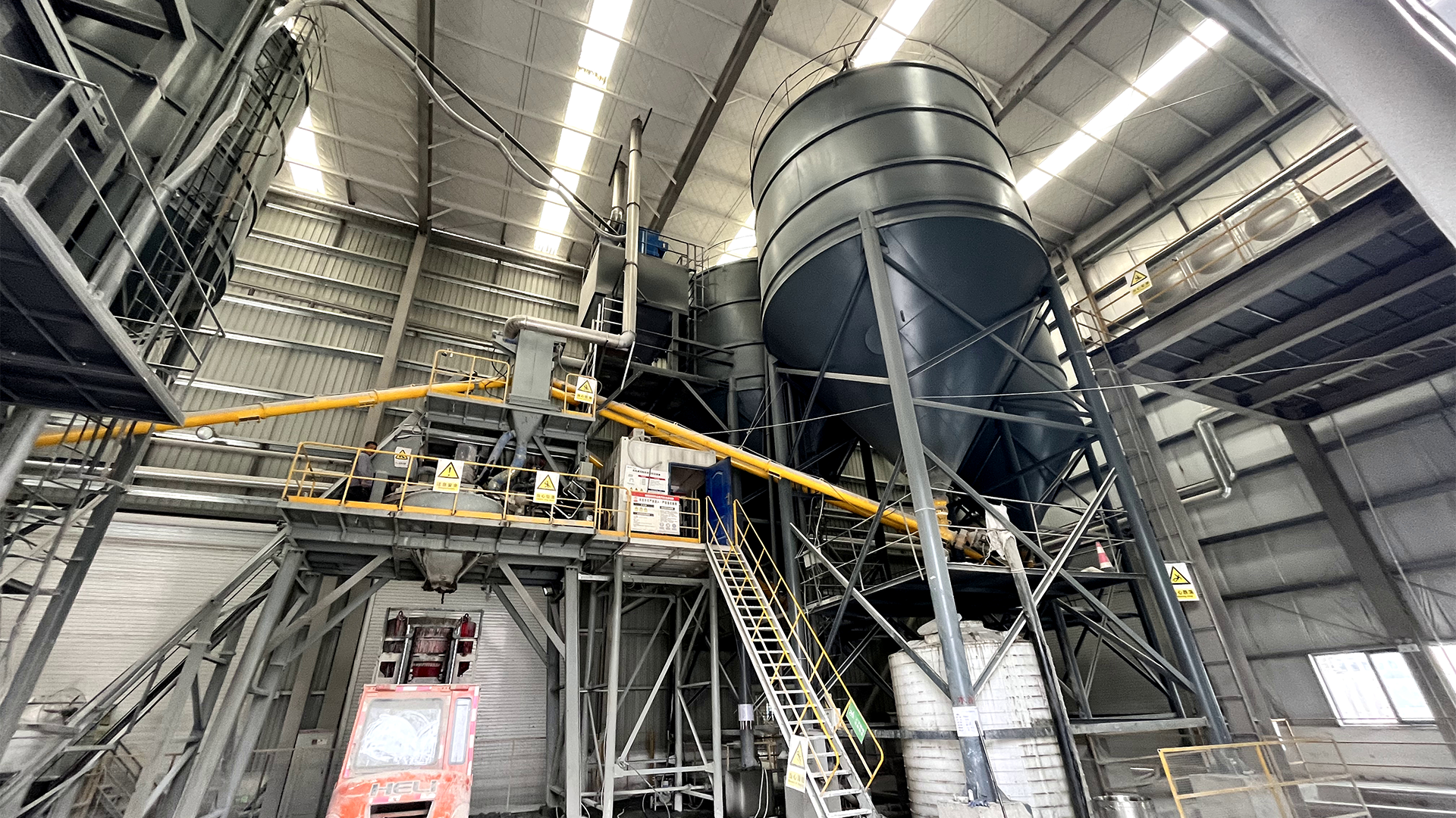 青岛迪拓环境设备有限公司：深耕危废固化系统应用，全方位解析危险废物处理与固化废物处置新趋势