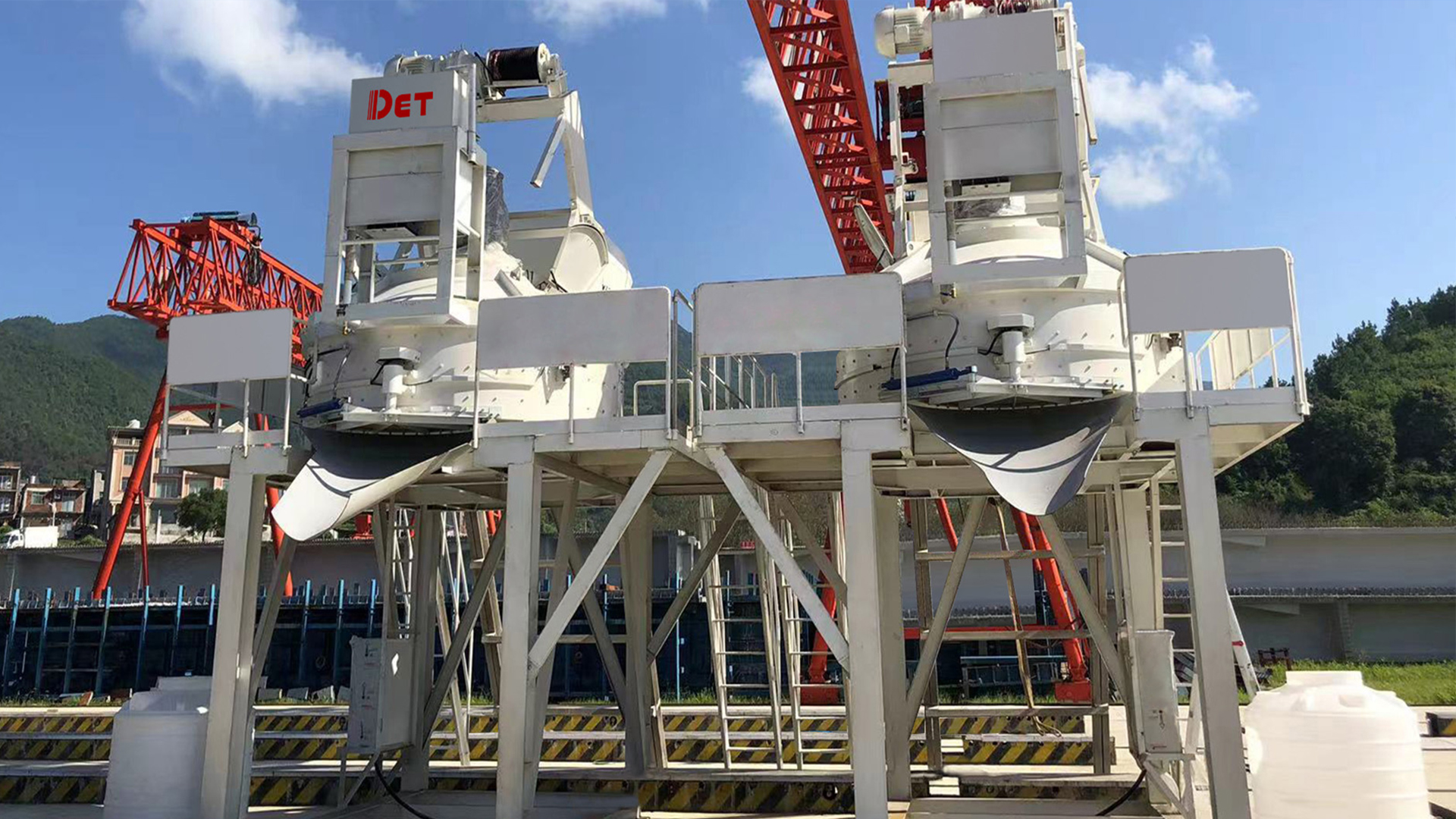 青岛迪拓环境设备有限公司：危废固化的专业解决方案专家