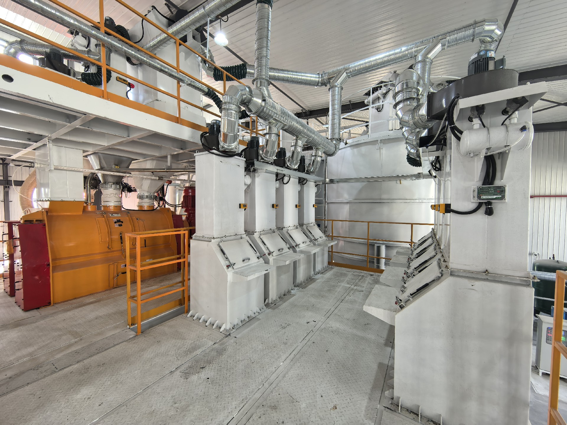 青岛迪拓环境设备有限公司：飞灰全自动拆包、输送与打包一体化解决方案