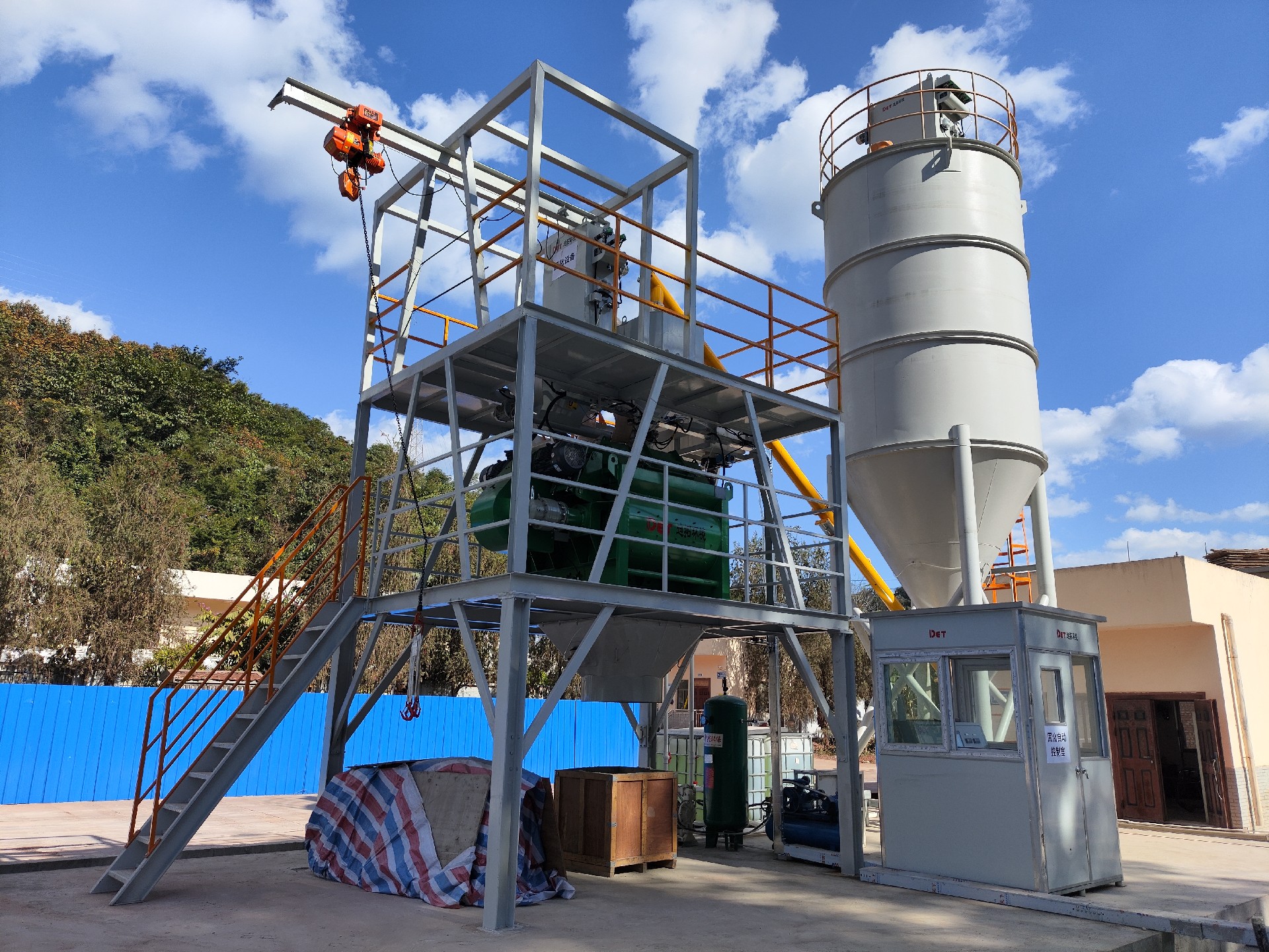 山东飞灰处理设备厂家_青岛迪拓飞灰固化一站式设备与尾矿渣处理解决方案